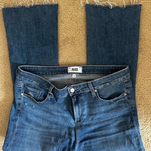 PAIGE Shelby Jeans - Picture 4 of 10